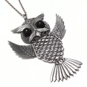 Large Open Wing Pewter Articulated Owl Vintage Pendant Necklace *